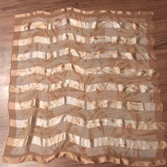 Pierre Cardin Accessories - 💯 % authentic Pierre Cardin scarf